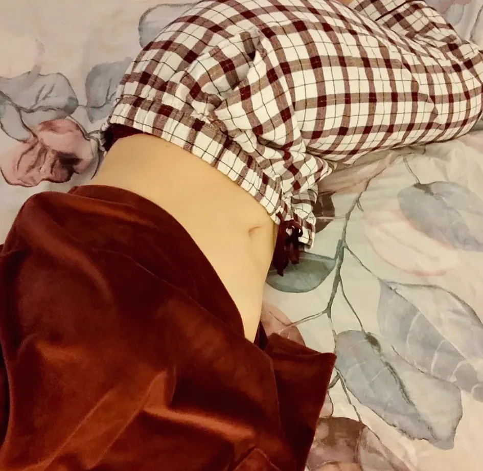 Elena, 22